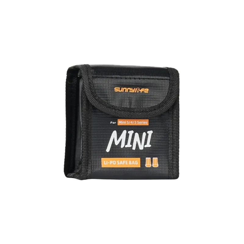Etui on the Mini 5 Pro's Sunnylife battery (on 2 batteries)